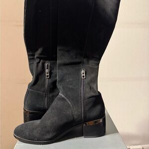 Coach Med-Tall Suede Boots 🎠